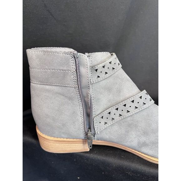 American Eagle ankle boots, grey, women's size 9.5, Pre-Owned Great Condition - Picture 13 of 16
